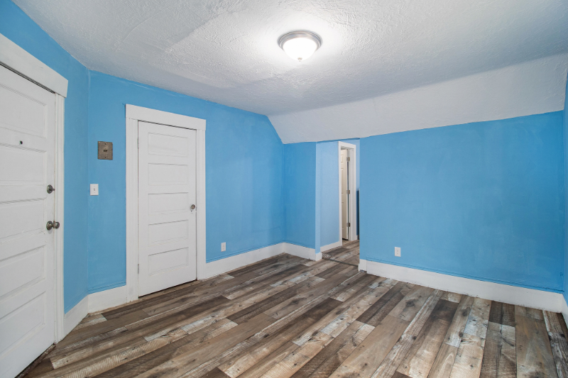 Jackson Multiplex: 709 Steward Avenue