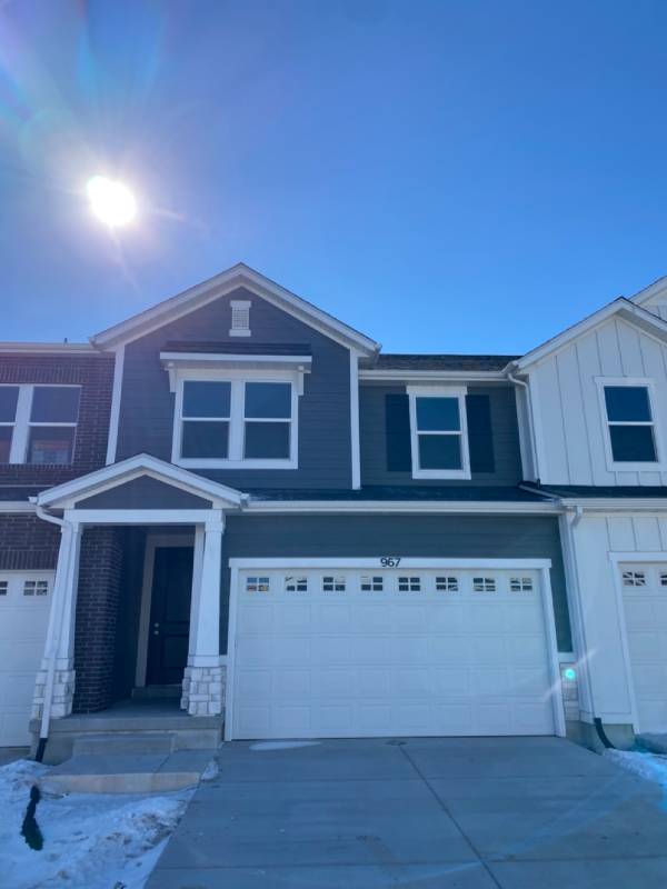 LEHI Townhome: 4116 W 1530 N