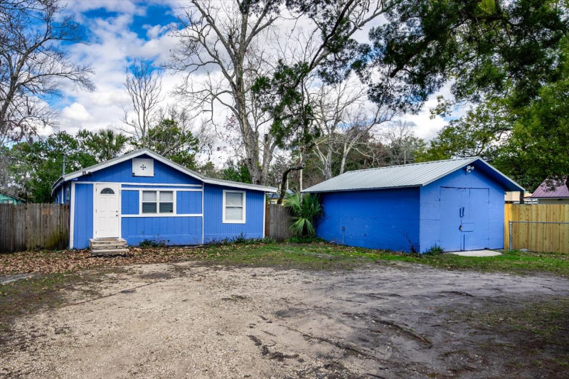 jacksonville House: 531 new berlin rd