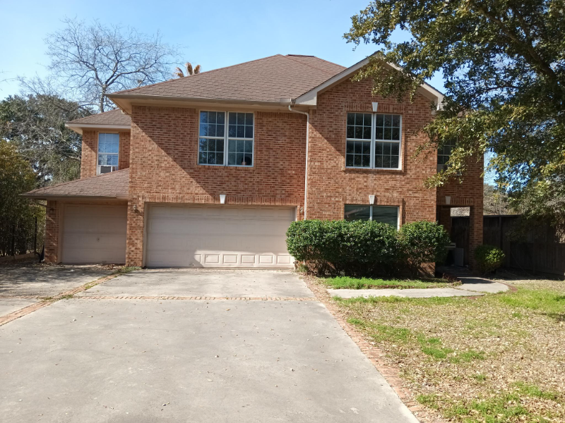 HOUSTON House: 8311 WINDFERN RD