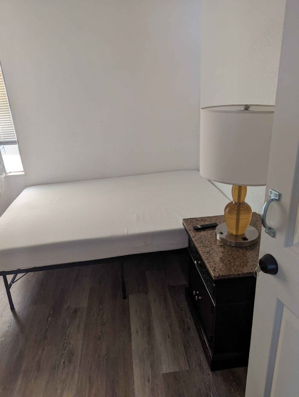 Brooksville House: 16154 Boca Raton Street