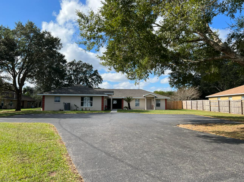 Ocala Multiplex: 46 Banyan Course