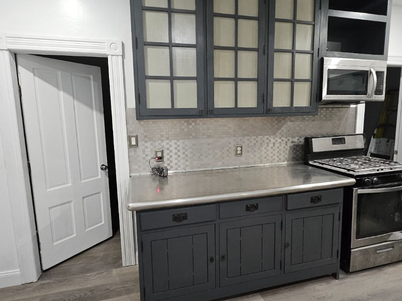 Worcester Apartment: 132 Millbury St Apt 2r