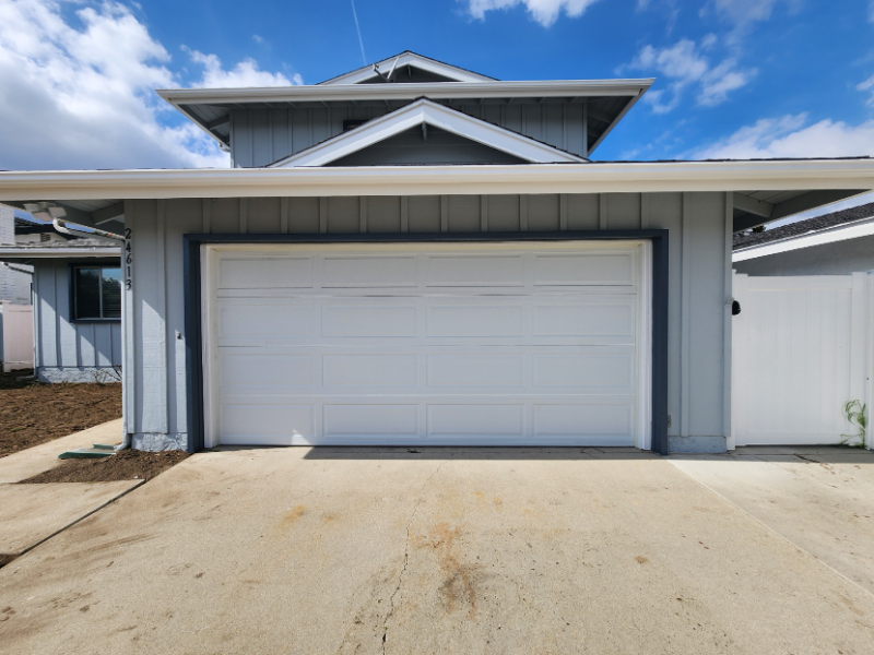 Lomita House: 24613 Falena Ave