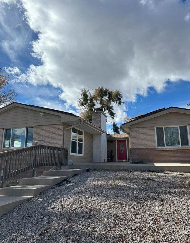 Arvada House: 5905 Nelson Ct