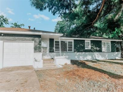 MCLOUD House: 422 S 4TH ST.