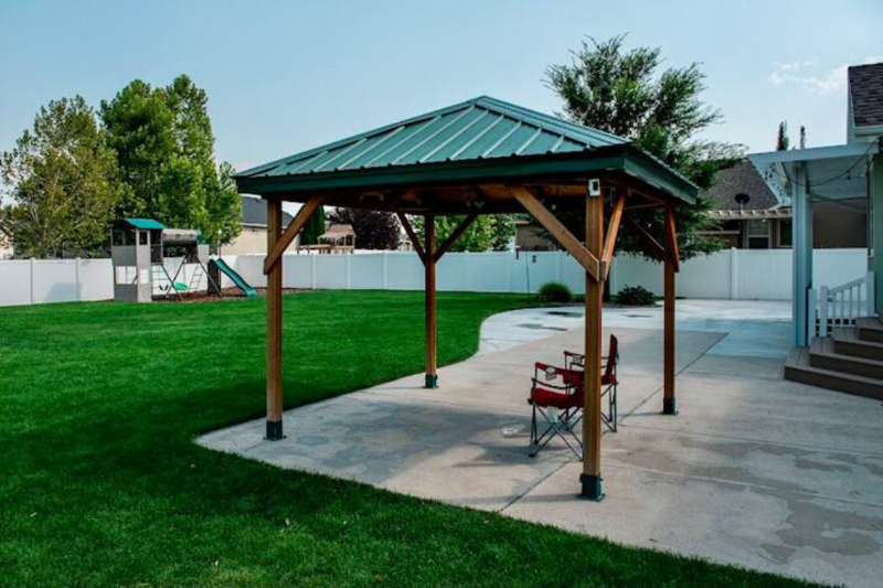 Lehi Townhome: 2884 N 675 E