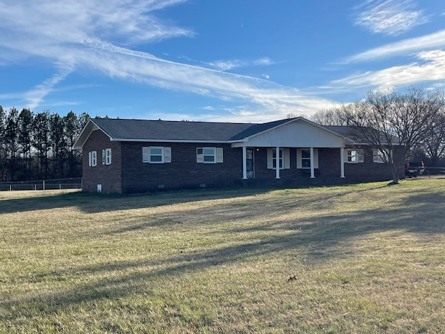 Statesville House: 1131 Olin Loop