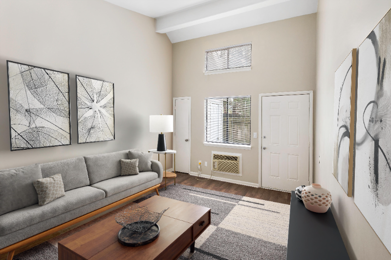 Huntsville Multiplex: 3707 Squaw Valley Dr