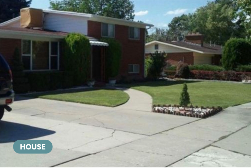 Murray House: 4328 S. Park Street