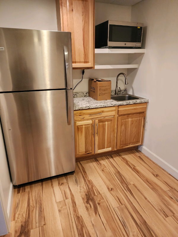 Livingston Apartment: 1011 River Drive Unit 205B