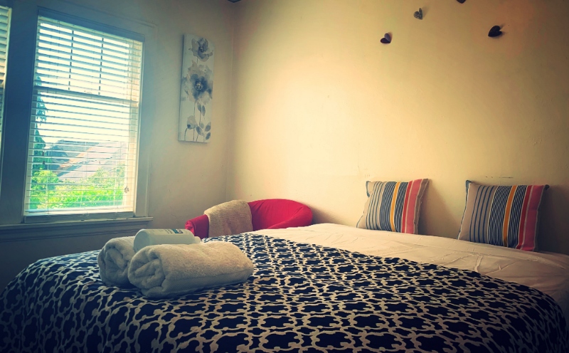 Seattle Other: 2401 Boylston Ave E