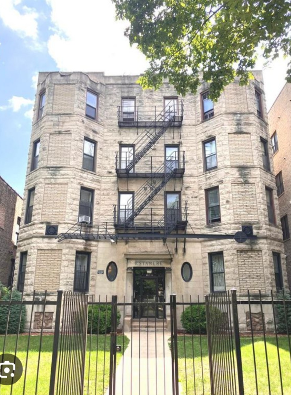 Chicago Apartment: 6529 S Kimbark Ave