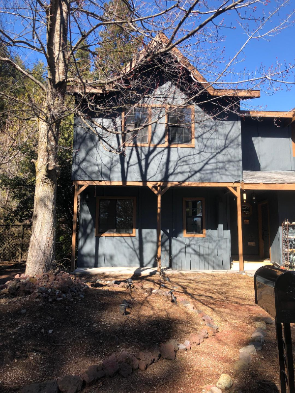 Mt Shasta Multiplex: 204 E. Hinkley