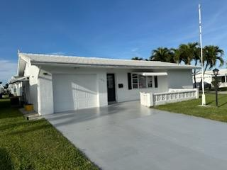 Boynton Beach House: 1901 SW 14th Avenue