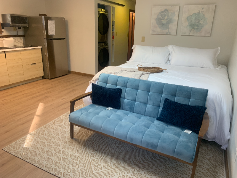 Snellville House: 4271 Mink Livsey Road