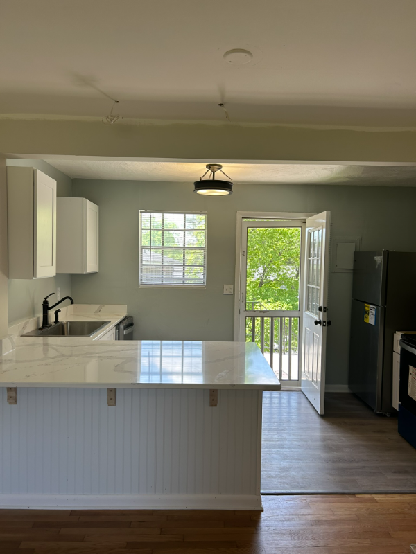 Decatur Apartment: 1386 Church street