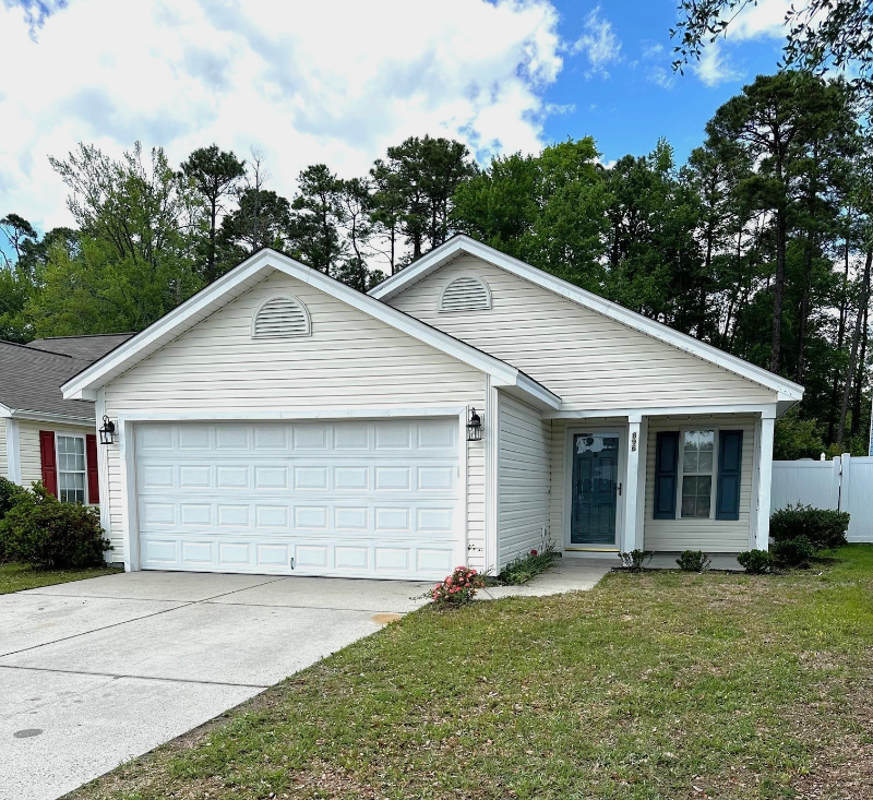 Myrtle Beach House: 896 Silvercrest Dr