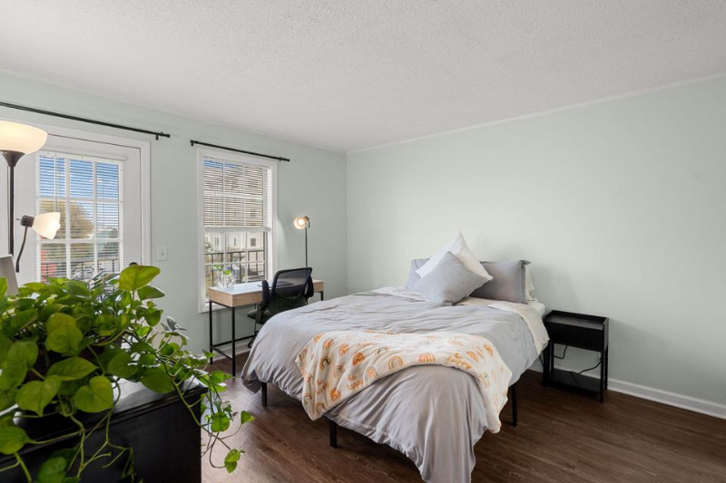 Nashville Other: 2325 Elliston Pl