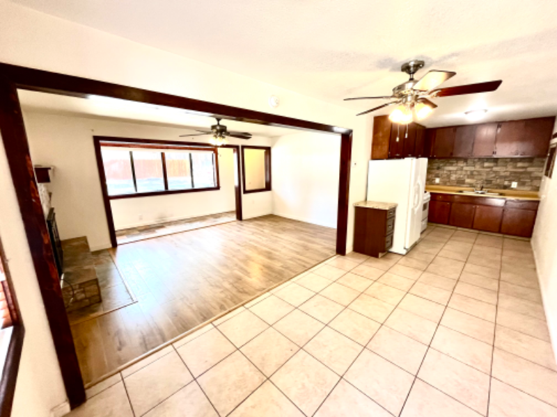 South Lake Tahoe Apartment: 2975 Sacramento Ave