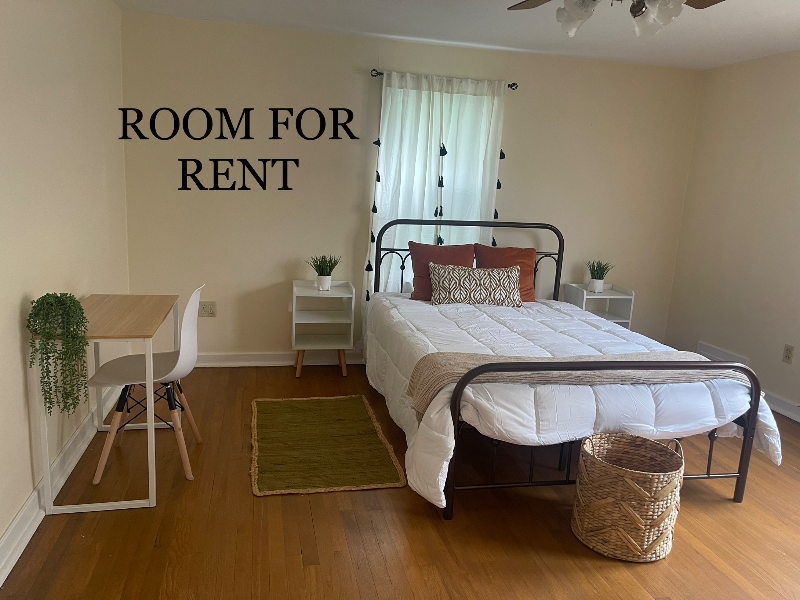 Syracuse House: 449 Buckingham Ave