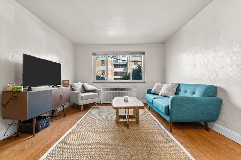 Pittsburgh Apartment: 5552 Covode Street