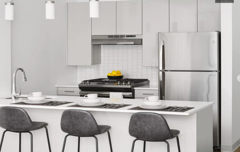 Chicago Condo: 799 West Van Buren