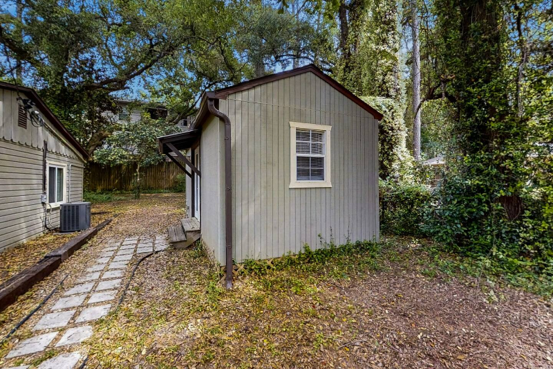 Tallahassee Multiplex: 2306 Escambia Dr