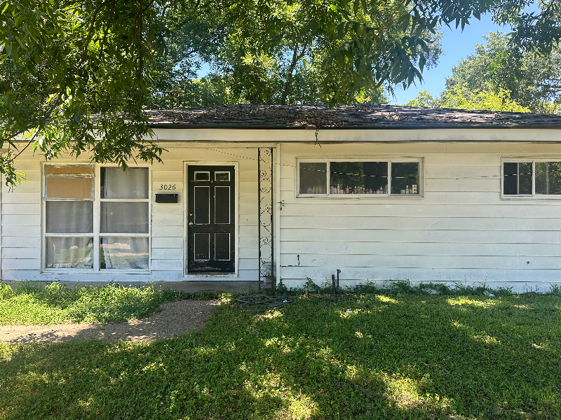 Shreveport House: 3026 Amherst St