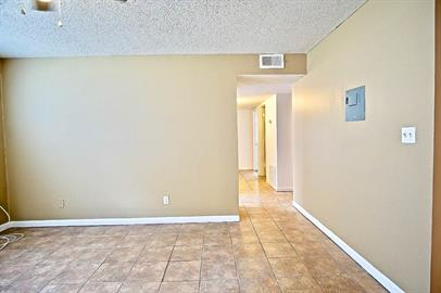 Panama City Apartment: 3519 E 1st Ct
