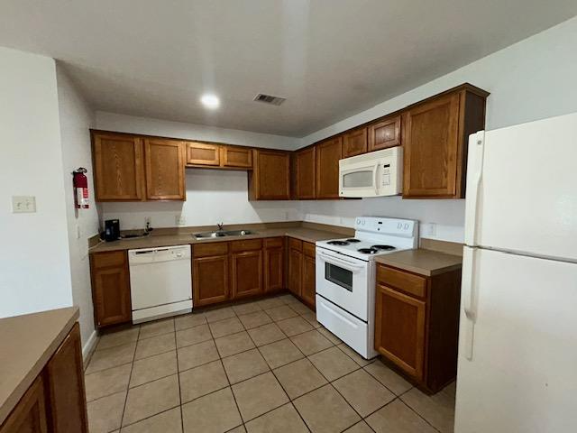 Prairie View House: 23226 High Point St.