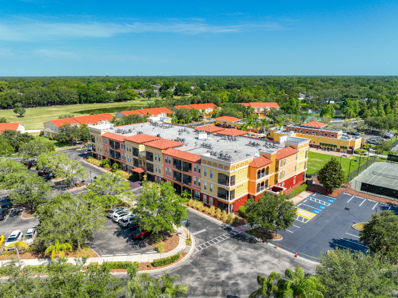 Tampa Condo: 13941 Clubhouse Dr