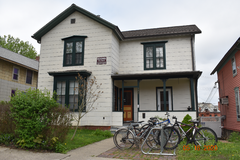 Ann Arbor House: 533 Elizabeth st