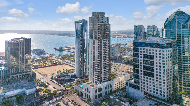 San Diego Condo: 700 West E St