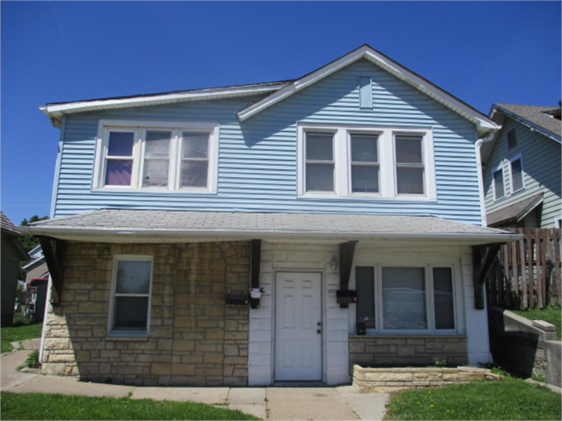 Omaha Apartment: 1322 S 24 Street, Apt 3