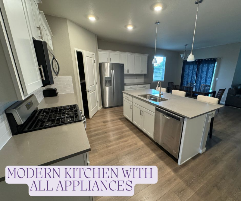 Fort Collins House: 4202 Fox Grove Dr