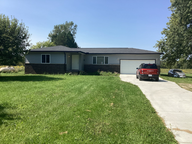 Flint House: 6183 N Webster Rd