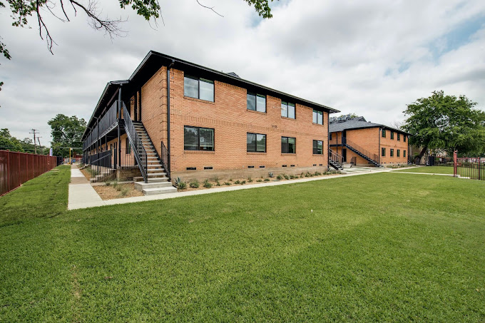 Dallas Apartment: 5103 Liveoak Street