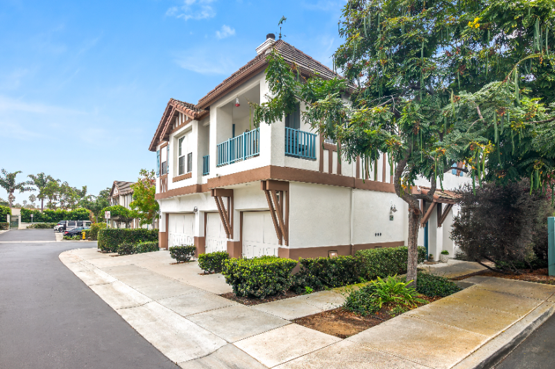 Encinitas Townhome: 662 Sweet Pea Pl