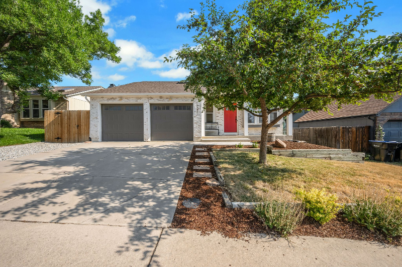 Arvada House: 13281 W 65th Ave