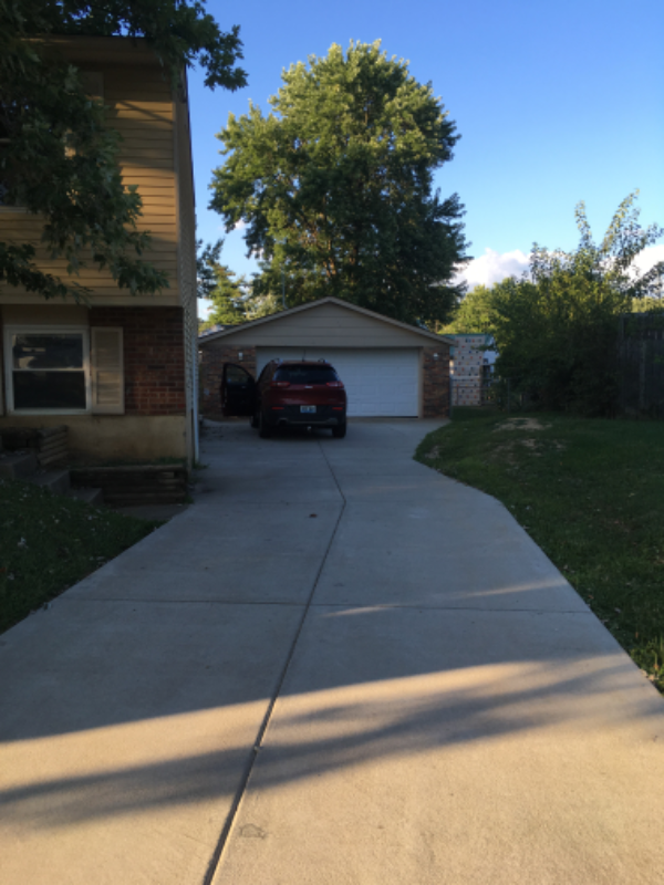 Louisville Other: 132 Saguaro Ct