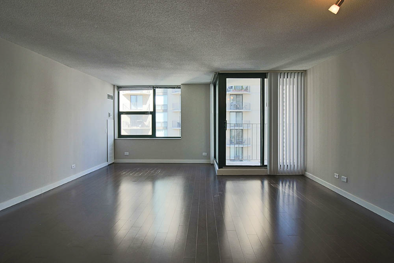 Chicago Condo: 67 West Huron Street