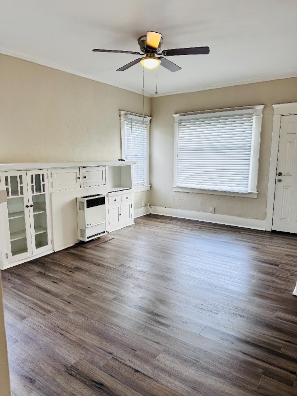 Long Beach Apartment: 1230 N Loma Vista Dr