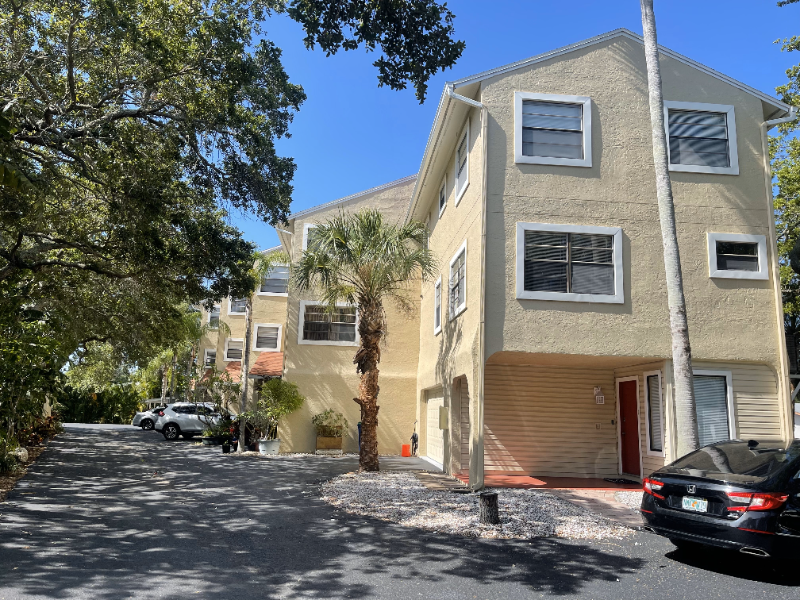 Clearwater Apartment: 411 S. Nimbus Ave.,