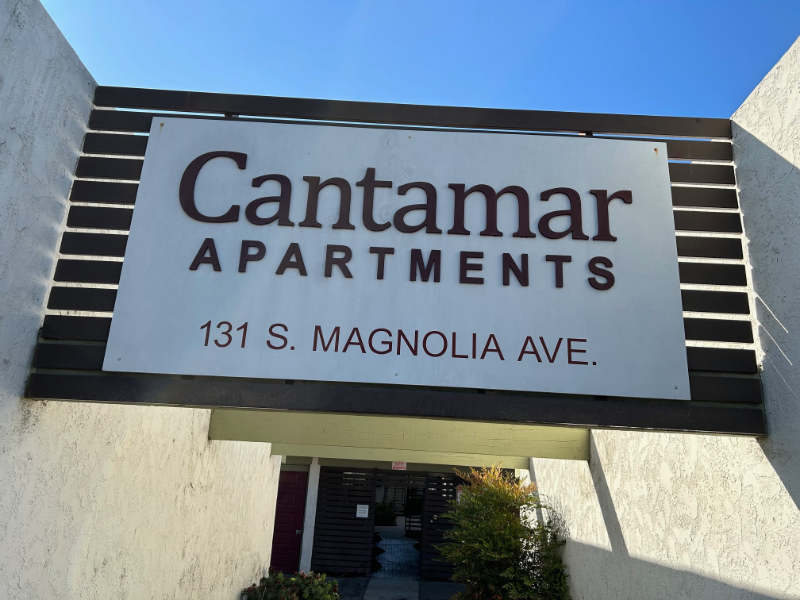 Anaheim Apartment: 131 S Magnolia Avenue