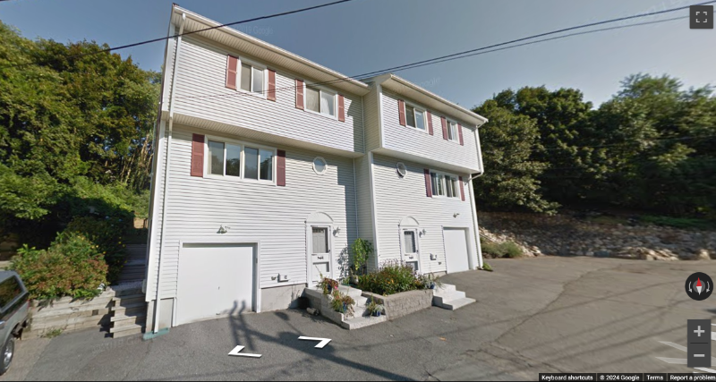 Lynn Townhome: 24 Valley Road, Lynn, MA