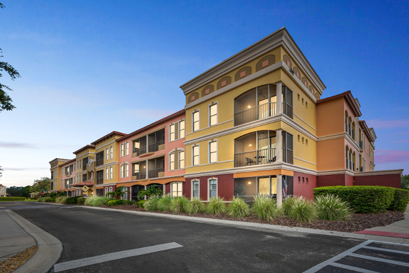 Tampa Condo: 13941 Clubhouse Dr