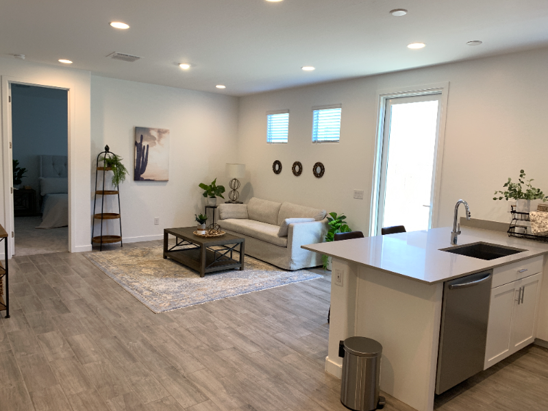 Goodyear Condo: 15857 W Kendall St #2