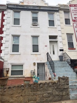 Washington House: 783 Fairmont St. NW