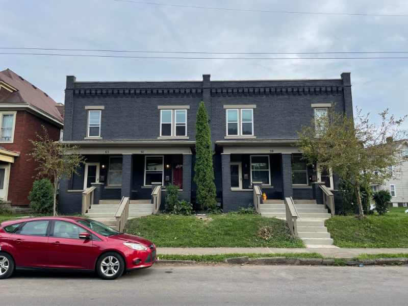 Columbus Townhome: 57 E Maynard Ave